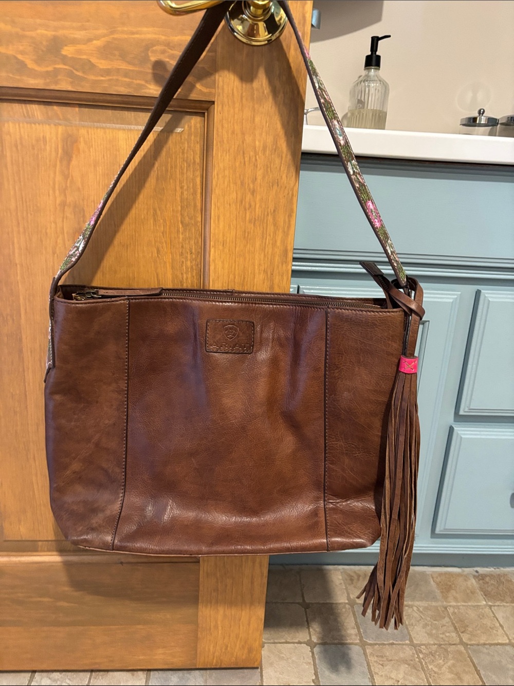 Ariat Brown Leather Shoulder Bag with Tassel Fringe